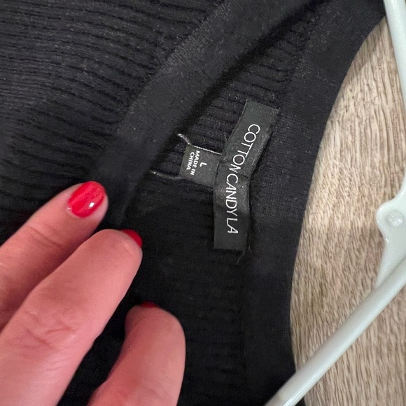 NWT Cotton Candy Large Black Long Sleeve Cut Out Crop Top - Picture 7 of 7